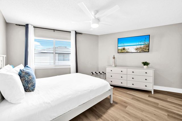 285 Payne Street, 16B, Miramar Beach, FL 32550