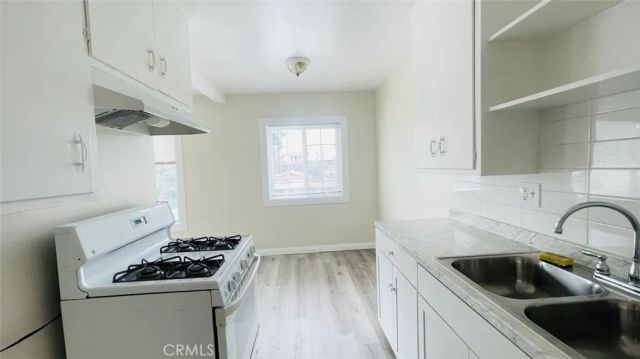 1083 Gaviota Avenue, Long Beach, CA 90813