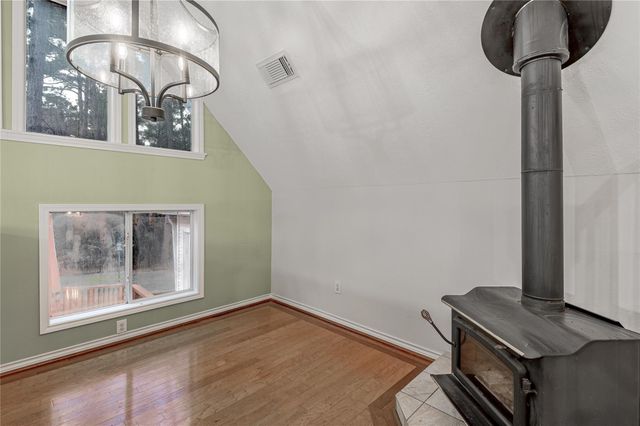 89 Westwood Drive W, Trinity, TX 75862