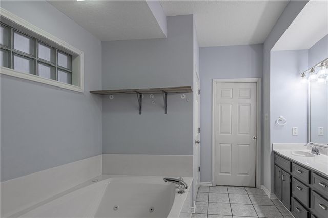 89 Westwood Drive W, Trinity, TX 75862