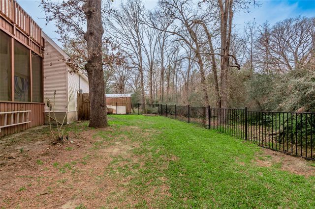 89 Westwood Drive W, Trinity, TX 75862