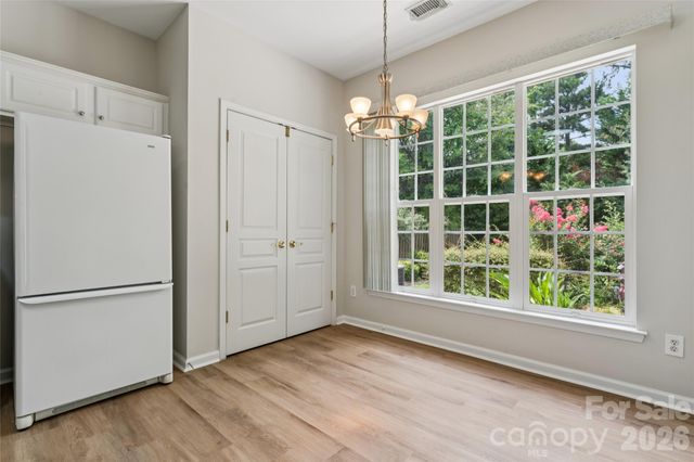 8426 Heron Glen Drive, Charlotte, NC 28269
