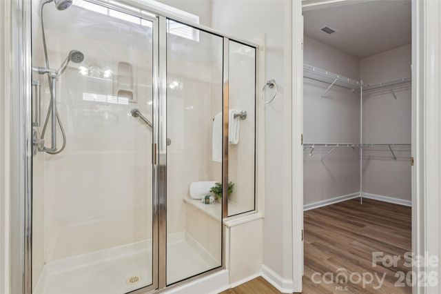 8426 Heron Glen Drive, Charlotte, NC 28269