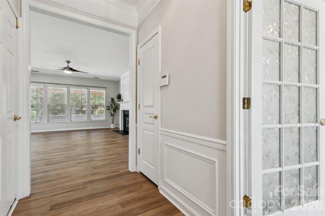 8426 Heron Glen Drive, Charlotte, NC 28269