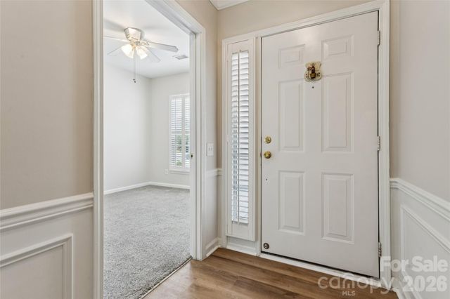 8426 Heron Glen Drive, Charlotte, NC 28269