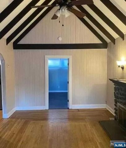 14 Baywood Terrace, Wayne, NJ 07470