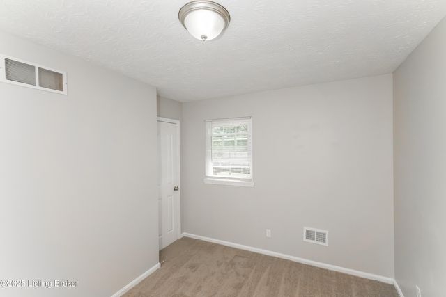 214 N 24th St, Louisville, KY 40212