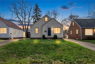 2026 39th Street NW, Canton, OH 44709