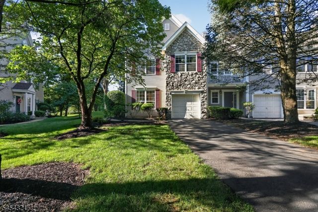 61 Dorchester Dr, Bernards Twp., NJ 07920