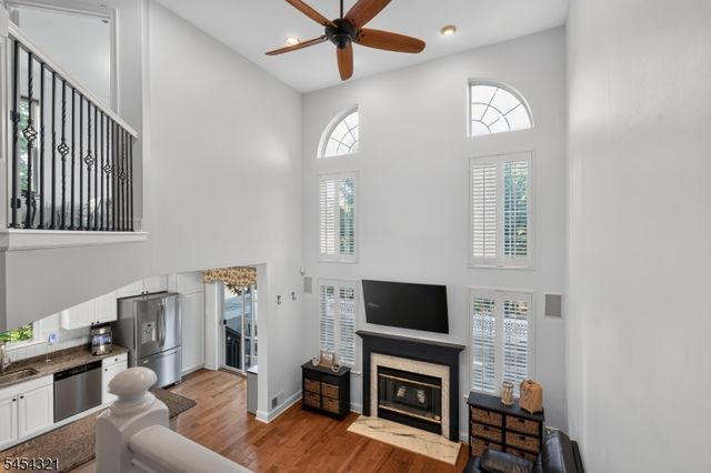61 Dorchester Dr, Bernards Twp., NJ 07920