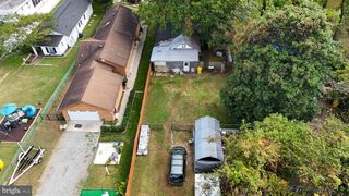 8198 FOREST GLEN DR, Pasadena, MD 21122