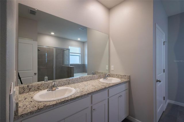 1215 OCEAN SPRAY DRIVE, Ruskin, FL 33570