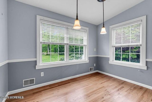 150 Easy Street, Howell, NJ 07731