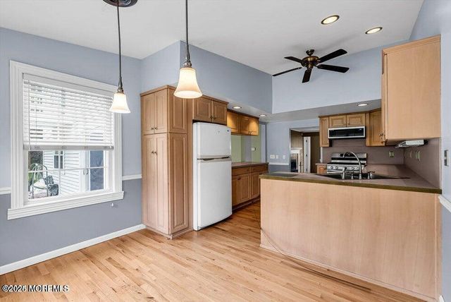 150 Easy Street, Howell, NJ 07731