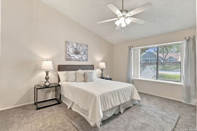 13447 PEBBLE HOLW, San Antonio, TX 78217