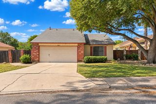 13447 PEBBLE HOLW, San Antonio, TX 78217