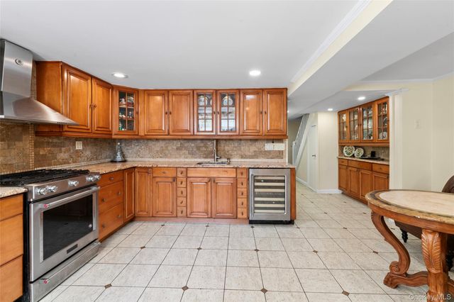 5902 70th Street, Maspeth, NY 11378