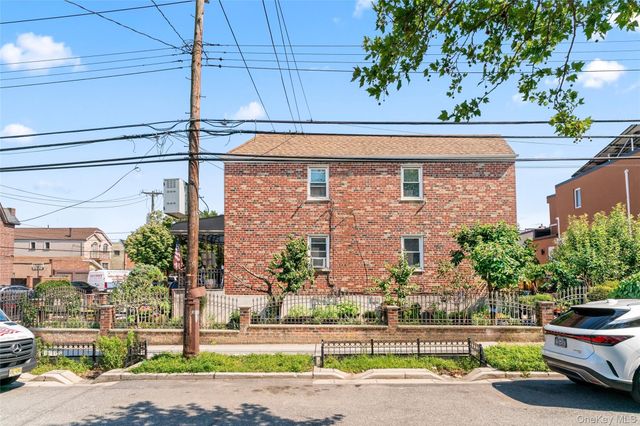 5902 70th Street, Maspeth, NY 11378