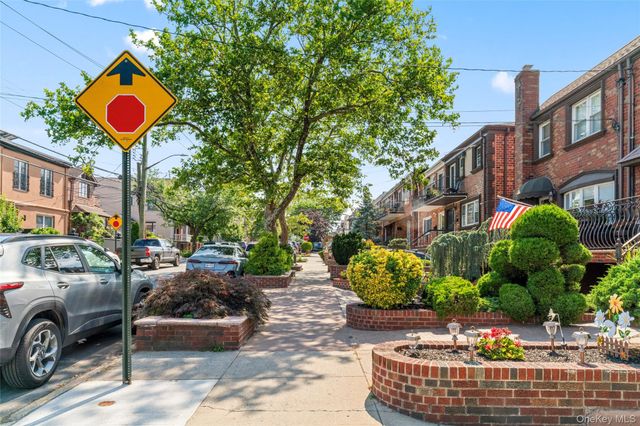 5902 70th Street, Maspeth, NY 11378