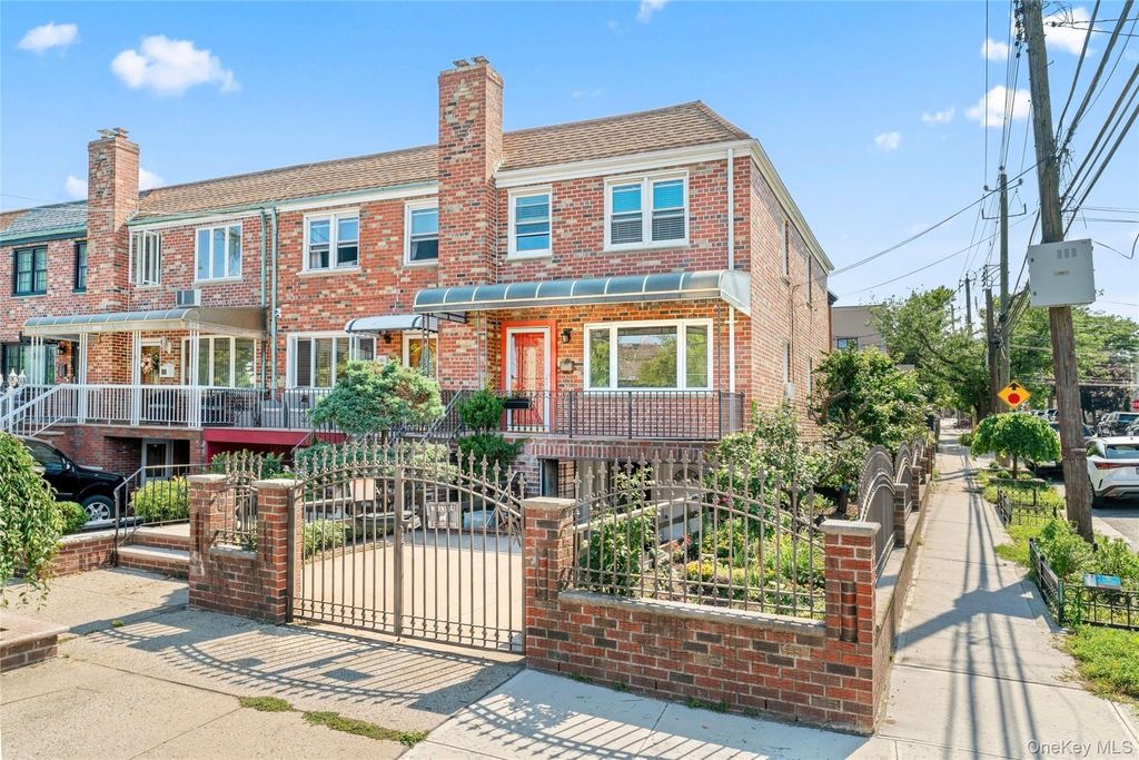 5902 70th Street, Maspeth, NY 11378