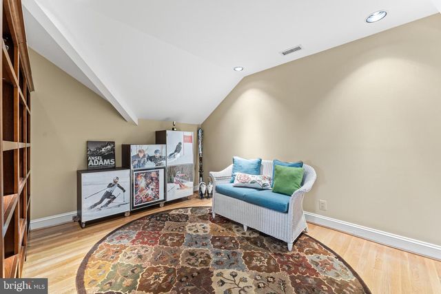 1304 WASHINGTON AVE, Fredericksburg, VA 22401