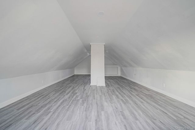 45 Redington Street, Bay Shore, NY 11706