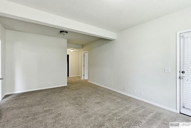 13703 S 14th Street, Bellevue, NE 68123
