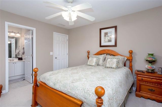 424 Mill Stream Way Way, Woodstock, GA 30188