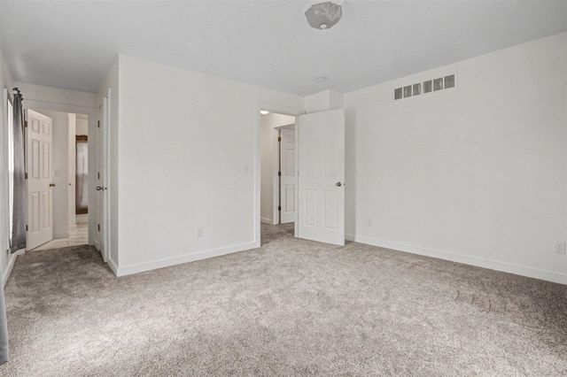 16 S Broad Street, Battle Creek, MI 49017