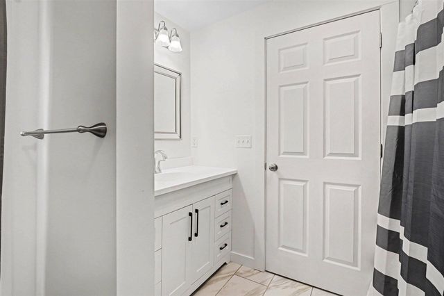 16 S Broad Street, Battle Creek, MI 49017