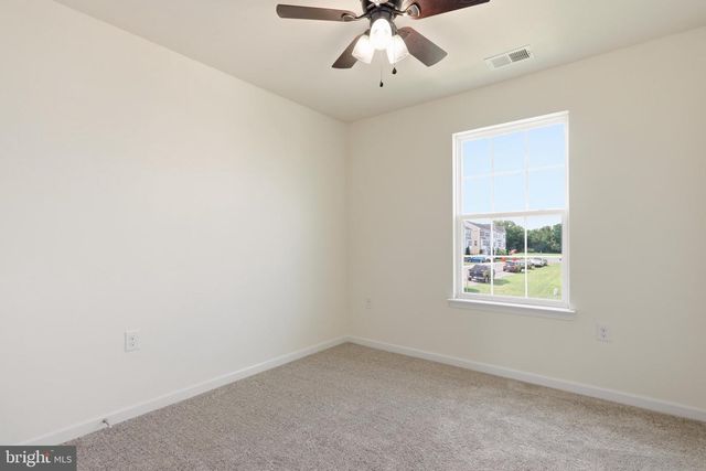 12 BRITANIA CT, Martinsburg, WV 25405
