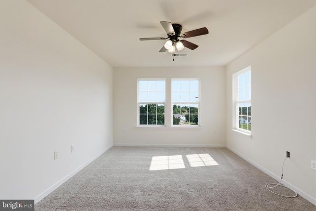12 BRITANIA CT, Martinsburg, WV 25405