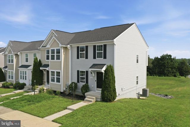 12 BRITANIA CT, Martinsburg, WV 25405