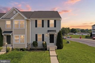 12 BRITANIA CT, Martinsburg, WV 25405