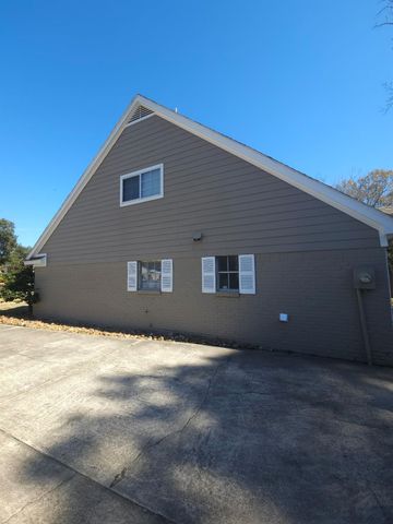 544 Brandon Road, Conroe, TX 77302