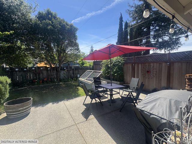 930 Georgia St, Santa Rosa, CA 95404