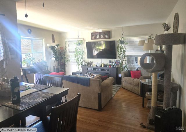 930 Georgia St, Santa Rosa, CA 95404