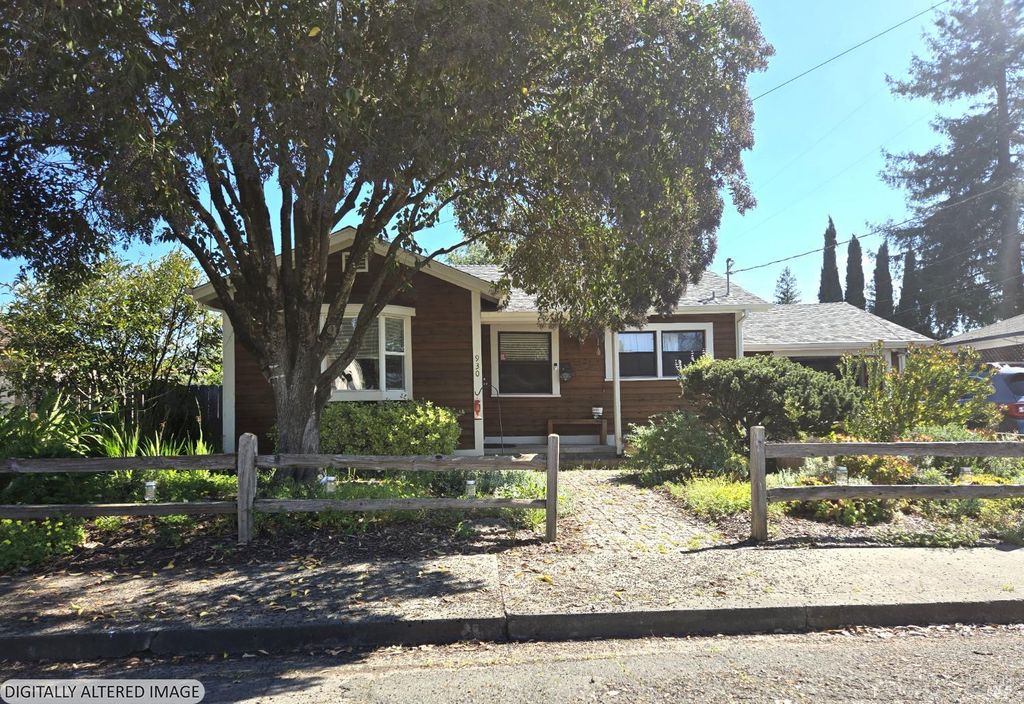 930 Georgia St, Santa Rosa, CA 95404