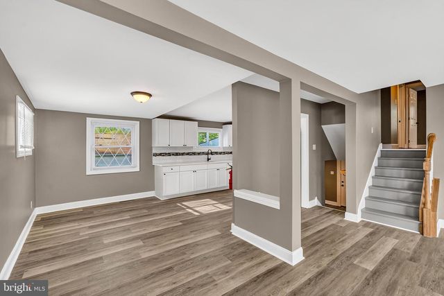 314 W SOMERDALE RD, Somerdale, NJ 08083