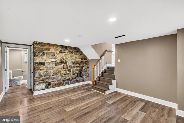 314 W SOMERDALE RD, Somerdale, NJ 08083