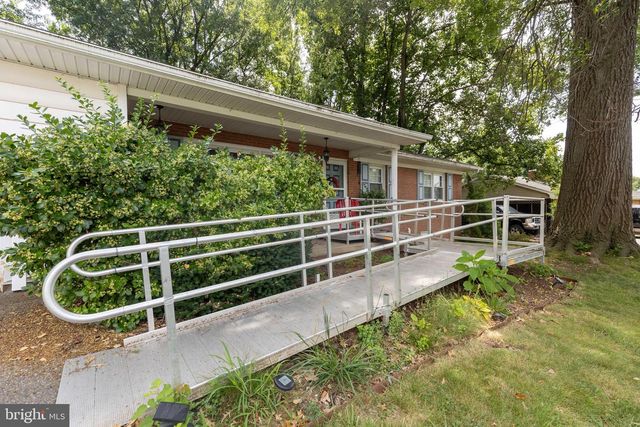 122 ORCHARD DR, Boonsboro, MD 21713