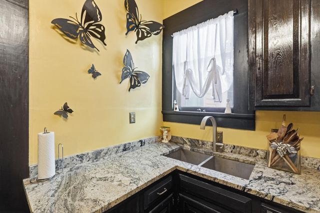 1823 S Broadway St, Little Rock, AR 72206