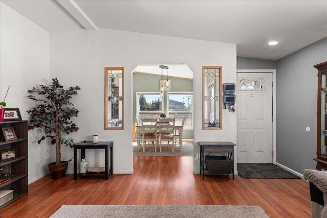 104 N Stevens Ave, Deer Park, WA 99006