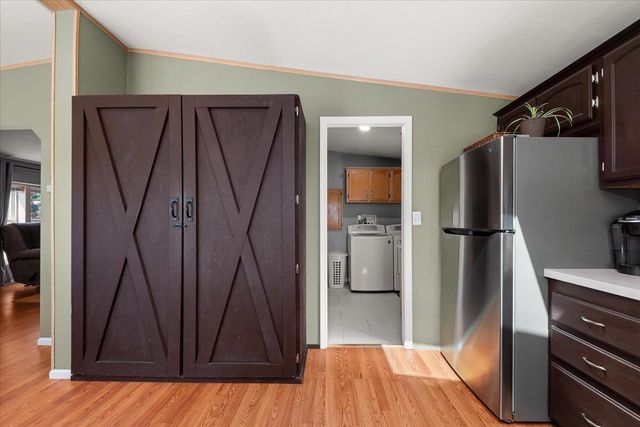 104 N Stevens Ave, Deer Park, WA 99006