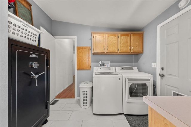 104 N Stevens Ave, Deer Park, WA 99006