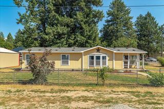 104 N Stevens Ave, Deer Park, WA 99006