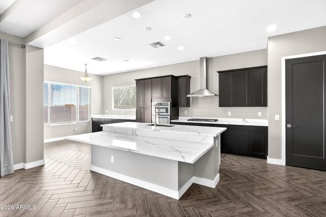 7117 E Peralta Circle, Mesa, AZ 85212