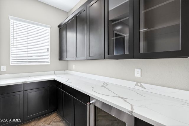 7117 E Peralta Circle, Mesa, AZ 85212
