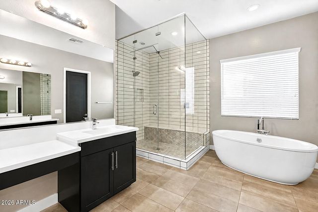 7117 E Peralta Circle, Mesa, AZ 85212