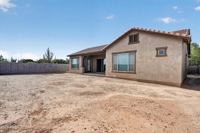 7117 E Peralta Circle, Mesa, AZ 85212